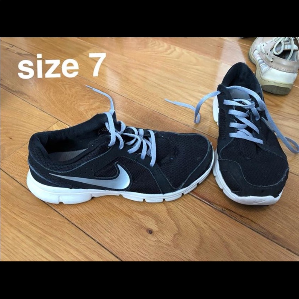 size 7 nikes